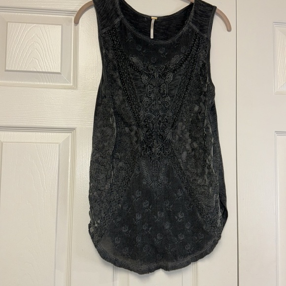 Free People dark grey semi sheer lace boho sleeveless tank top S - Picture 3 of 10
